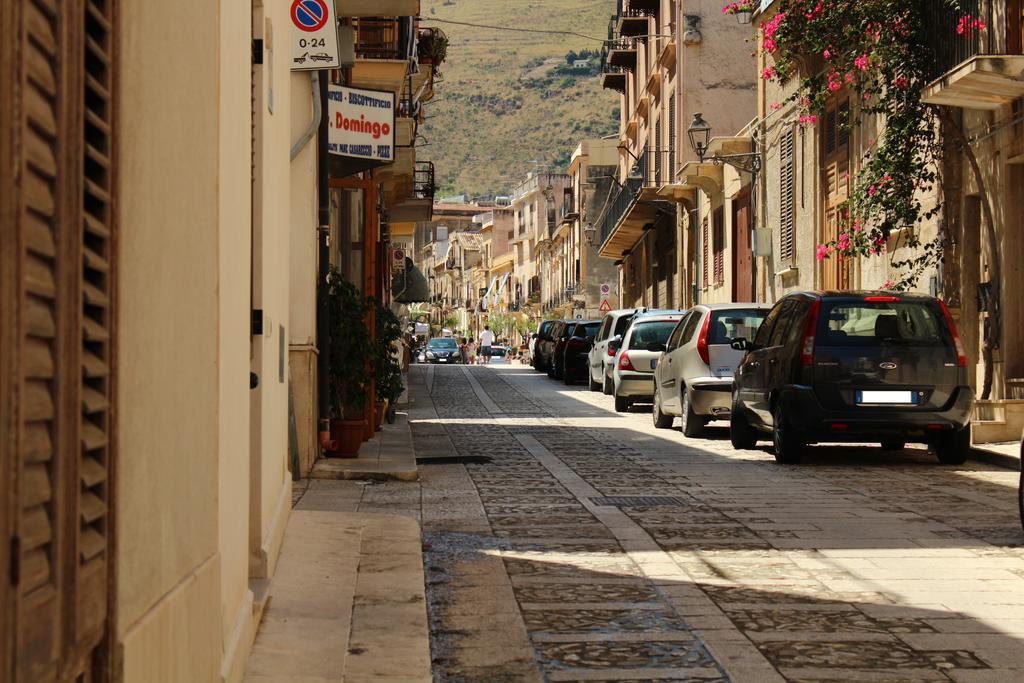 Bovio Guest House Castellammare del Golfo Buitenkant foto