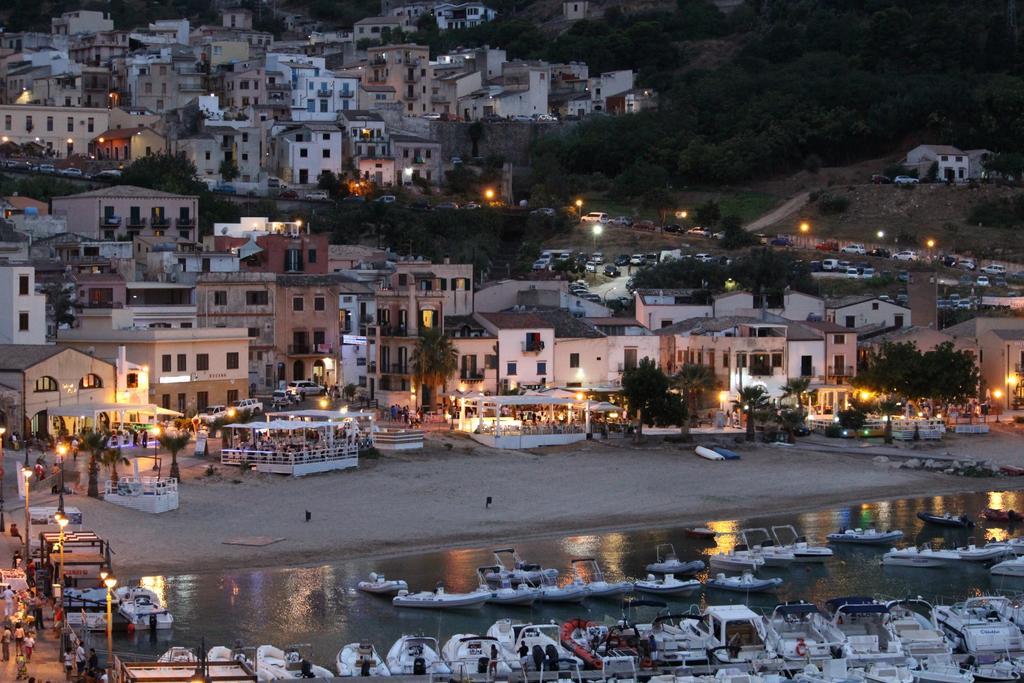 Bovio Guest House Castellammare del Golfo Buitenkant foto