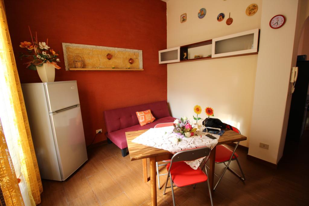 Bovio Guest House Castellammare del Golfo Buitenkant foto
